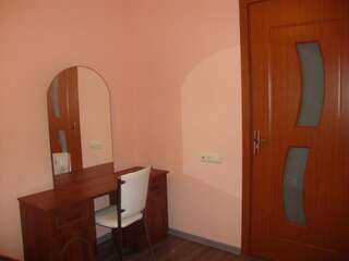 Апарт-отели Snug Flat Ирина Батуми Апартаменты с 1 спальней-40